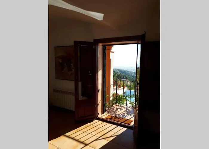 Magic Place アパート サント・ジャスト・デスベルン